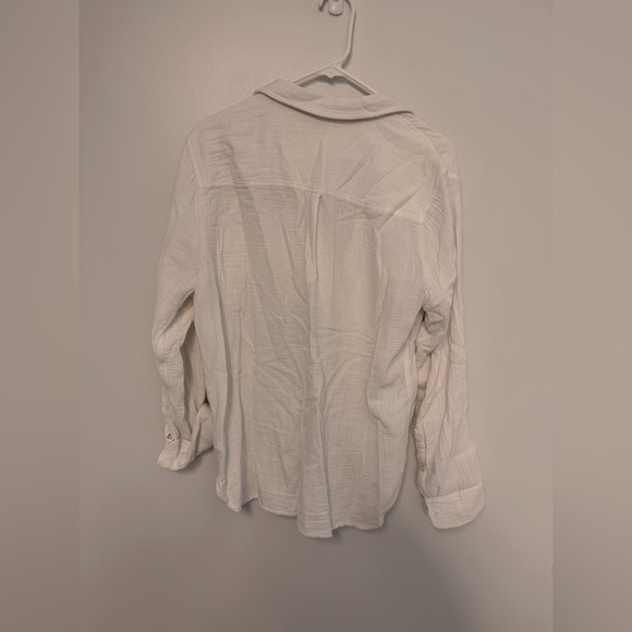 J.Crew 100% Cotton Gauze Airy Button Down Top; Beach Top; Classic Shirt; Large - Picture 7 of 10